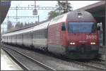 Re 460 033-4 mit IR nach Basel SBB in Landquart. (12.11.2007)