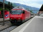 SBB - 460 114-2 mit Schnellzug im Bahnhof Montreux am 20.05.2012