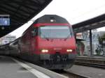SBB - 460 019-3 mit IR im Bahnhof Lausanne am 14.02.2015