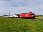 SBB - 460 047-4 mit IC unterwegs bei Lyssach am 30.04.2016