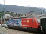 Re 460 (Tourismus)der SBB in Brig. August 2004