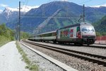 Re 460 099 mit Gottardo 2016 und Mobiliar Werbung, am 15.5.2016 mit dem IR nach Brig.