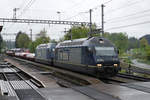 Nicht alltäglicher Güterzug in Gerlafingen mit den beiden noch blauen Re 465 012-3 und Re 465 003-3 von BLS CARGO am frühen Morgen des 10.