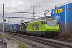 Doppeltraktion, mit den Loks 465 010-7 und 193 713-5 fährt am 16.02.2024 Richtung Itingen.