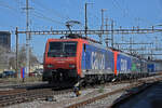 Vierfach Traktion, mit den Loks 474 003-1, 474 015-5, 193 256-5 und 189 106-8 durchfährt den Bahnhof Pratteln. Die Aufnahme stammt vom 19.03.2021.