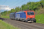 Doppeltraktion, mit der Re 474 005-6 und der Lok 189 984-8, fahren solo Richtung Bahnhof Kaiseraugst. Die Aufnahme stammt vom 20.05.2017.