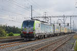 Siemens Vectron Re 475 403-2 der BLS durchfährt den Bahnhof Möhlin.