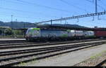BLS - 475 414-9 mit Güterzug unterwegs bei der durchfahrt in Rotkreuz am 15.07.2023
