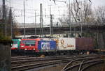 482 021-3 von SBB-Cargo  kommt aus Richtung Köln,Aachen-Hbf,Aachen-Schanz mit einem Containerzug aus Gallarate(I) nach Antwerpen-Noord(B) und fährt in Aachen-West ein.