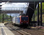 482 006-4 von der SBB-Cargo kommt mit einem Containerzug aus Antwerpen-Oorderen(B) nach Gallarate(I) und kommt aus Richtung Aachen-West,Aachen-Schanz,Aachen-Hbf,Aachen-Rothe-Erde,Aachen-Eilendorf und
