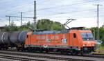 HRS 482 048-6 [NVR-Nummer: 91 85 4482 048-6 CH-SBBC] mit Kesselwagenzug am 05.09.19 Vorbeifahrt Bahnhof Magdeburg Hbf.