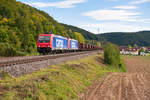482 047 und 482 036 SBB Cargo mit einem Zuckerrübenzug bei Breitenfurt Richtung Ingolstadt, 29.09.2019