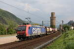 482 019 mit einem  KLV  am 4. Mai 2022 bei Oberwesel am Rhein.