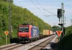 482 001 mit DGS 95351 (SBB, Hamburg-Waltershof–Regensburg Ost) am 21.05.2014 in Batzhausen, aufgenommen vom Bahnsteigende