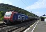 SBB-CARGOLOK RE 482 000-7 AUF DER SIEGSTRECKE MIT KESSELWAGEN-GÜTERZUG
Am 4.6.2019 ist SBB-CARGOLOK mit einem sehr langen Kesselwagen-Zug auf der
SIEGSTRECKE unterwegs,beim Durchfahren der Haltestelle NIEDERSCHELDEN vor SIEGEN...