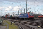 Re 482 022-1 durchfährt den badischen Bahnhof. Die Aufnahme stammt vom 14.02.2020.