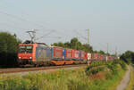 Köndringen - 22. Juli 2021 : SBB Re 482 003 mit dem KLV Winner.