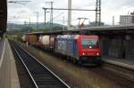 482 049 mit Lokfhrerwerbung und KLV am 20.8.2008 durch Gttigen -> Eichenberg