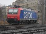 482 010-6 der SBB stand am 27.03.10 bei strmenden Regen im oberem Bahnhof Reichenbach/V.