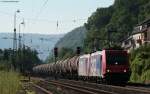 Re 482 037-9 und 006-4 mit einem ler gen Norden in Oberwesel 20.7.10