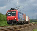 482 003-1 mit Containerzug in Fahrtrichtung Sden. Aufgenommen am 25.08.2010 zwischen Eschwege West und Wehretal-Reichensachsen.