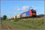 Mit einem Staubzug ist 482 000 am 16.08.2007 bei Ltzelsachsen gen Sden unterwegs.