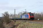 482 011-4 (SBB-Cargo) fhrt am 13. Mrz 2011 um 9:36 Uhr mit dem DPE 323 durch Duisburg Kaiserberg