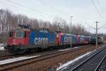 Groe Flottenparade in Pirna:
Abgestellt sind SBB Cargo 421 381, 482 030, 033 und 034.
01.04.2013