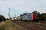 SBB Cargo Re 482 028-8  ChemOil  am 06.06.2014 mit einem KLV/Containerzug in Orschweier und fuhr in Richtung Freiburg.