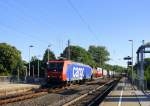 482 021-3 von SBB-Cargo  kommt als Umleiter aus Richtung Aachen-West mit einem langen Containerzug aus Antwerpen-Oorderen(B) nach Gallarate(I)  und fährt in Richtung Herzogenrath,Neuss.