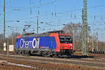 Re 482 015-5 durchfährt den Badischen Bahnhof. Die Aufnahme stammt vom 01.12.2016.