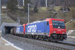 484 008 und 019 haben gerade mit dem 60133 den neuen Bözbergtunnel verlassen und sind unterwegs in den RBL.