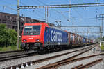 Re 484 006-2 durchfährt am 31.05.2023 den Bahnhof Rheinfelden.