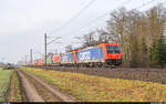 SBBC Re 484 009 und eine Schwesterlok mit einem UKV-Zug am 5. Februar 2021 bei Herzogenbuchsee. Die Re 484 werden in den nächsten Monaten von SBB Cargo International an SBB Cargo zurückgegeben und im nationalen Verkehr einen Teil der Re 4/4 II ablösen.
