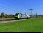 BLS - 485 006-1 vor Güterzug unterwegs bei Lyssach am 02.09.2022