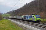 Doppeltraktion, mit den BLS Loks 485 016-0 und 475 420-6 fährt Richtung Bahnhof Tecknau.