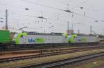 Innerhalb einer Viertelstunde rollten 3 BLS 485er-Prchen durch Basel-Bad. Hier Re 485 008 und Re 485 005 vor einem Hangartner-Trailerzug. (August 2008).