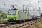 Doppeltraktion, mit den Loks 48/5 019-4 und 485 012-9, durchfahren den Bahnhof Pratteln. Die Aufnahme stammt vom 28.05.2016.