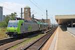 Am 02.07.2015 fuhr Re 485 007-9 mit einer RoLa (Freiburg (Brsg) Rbf - Novara) über Gleis 1 durch den Badischen Bahnhof von Basel in Richtung Rangierbahnhof Muttenz.