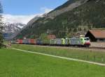 Die Re 486 501 und die Re 485 013 mit einem Containerzug am 11.05.2013 unterwegs bei Ambri-Piotta.