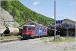 Die SBB Re 6/6 11688 (Re 620 088-5)  Linthal  in der Rail-X Lackierung hatte in Domo II den   Spaghetti -Zug übernommen und ist nun in Vallorbe eingetroffen, wo sie von SNCF Loks abgelöst