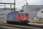 Re 620 074-5 durchfährt am 27.02.2023 solo den Bahnhof Rupperswil.