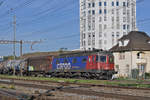 Re 620 055-4 durchfährt den Bahnhof Pratteln. Die Aufnahme stammt vom 17.10.2017. 