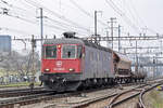 Re 620 039-8 durchfährt den Bahnhof Pratteln. Die Aufnahme stammt vom 09.02.2018.