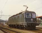 Ab Analogbild: Vor bald 30 Jahren teilte man Loks vom Typ Re 6/6 in Wettingen als  Heizlok  ein, um abgestellte Wagen für den nächsten Einsatz  warm  zu halten.