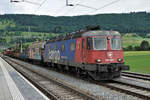 SBB CARGO: Re 6/6 im Jura.