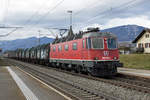 Der sehr lange „Novelis-Zug“ 68740 Sierre-Göttingen zur Abwechslung bespannt mit der Re 620 085-1  SULGEN  anlässlich der Bahnhofsdurchfahrt Deitingen am 4. März 2019.
Besondere Beachtung gilt der sehr sauberen Lok.
Foto: Walter Ruetsch