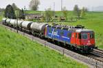 Am 23. April 2019 war die frisch revidierte Xrail Re 620 088-5  LINTHAL  zwischen Wangen an der Aare und Niederbipp mit einem leichten Güterzug unterwegs.
Foto: Walter Ruetsch