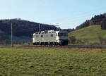 RailAdventure/RADVE.
Die Re 620 003 als Lokzug auf der Fahrt von Basel nach Zweisimmen bei Bollodingen unterwegs am 19. Januar 2020.
Nach den erfolgten Testfahrten gemäss den Aufnahmen von Julian Ryf, ID 118 70 94 und ID 118 70 95, eingestellt am 8. Januar 2020, wurden in Zweisimmen die beiden Kupplungswagen abgeholt und zurück nach Basel Badischer Bahnhof überführt. 
Foto: Walter Ruetsch 