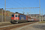 Re 620 058-8 durchfährt den Bahnhof Gelterkinden. Die Aufnahme stammt vom 07.02.2020.